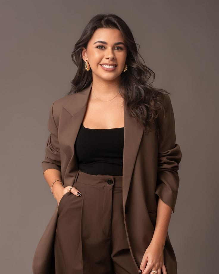Referência de ensaio: pose editorial